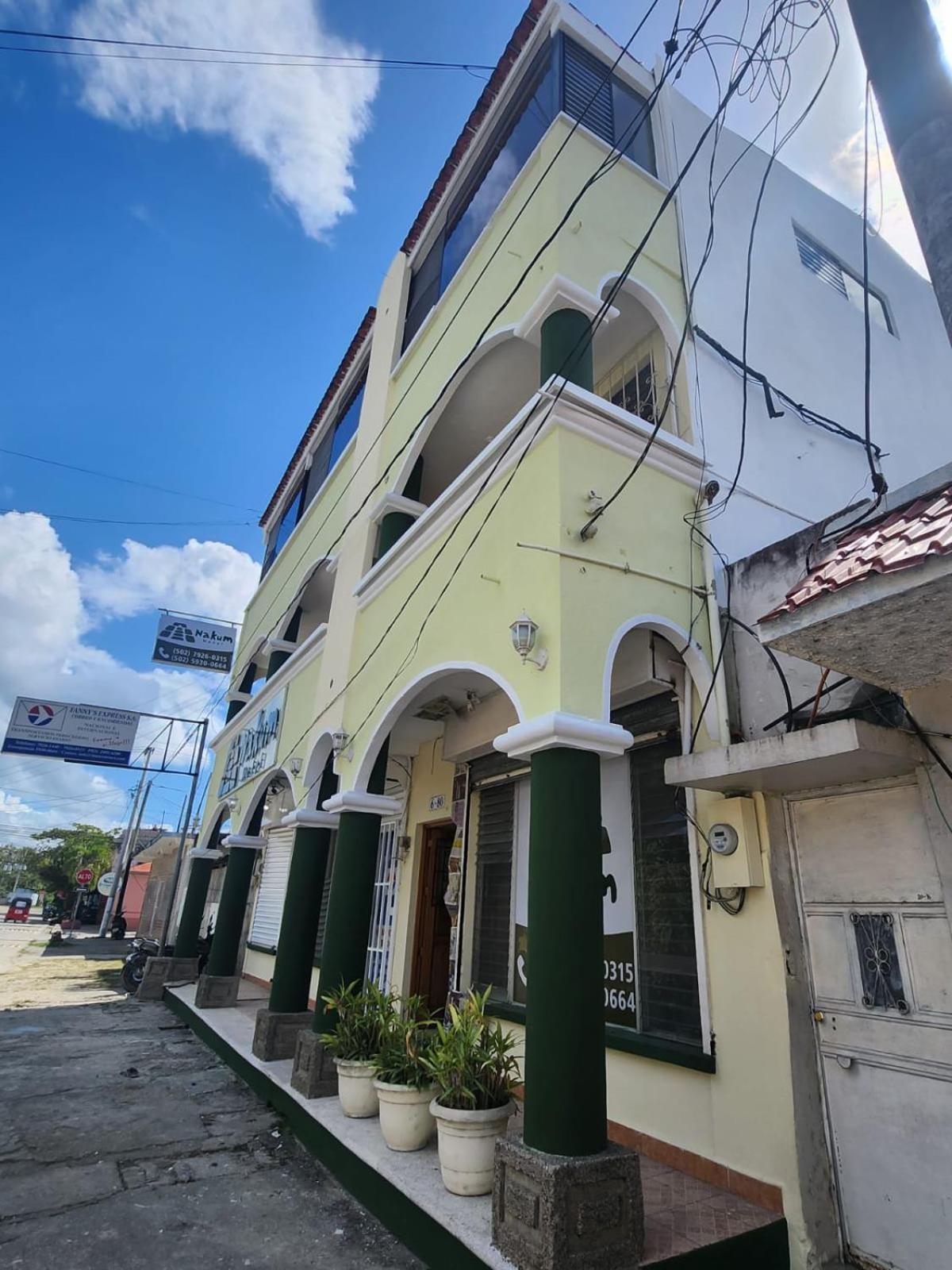 Nakum Hotel Флорес Экстерьер фото